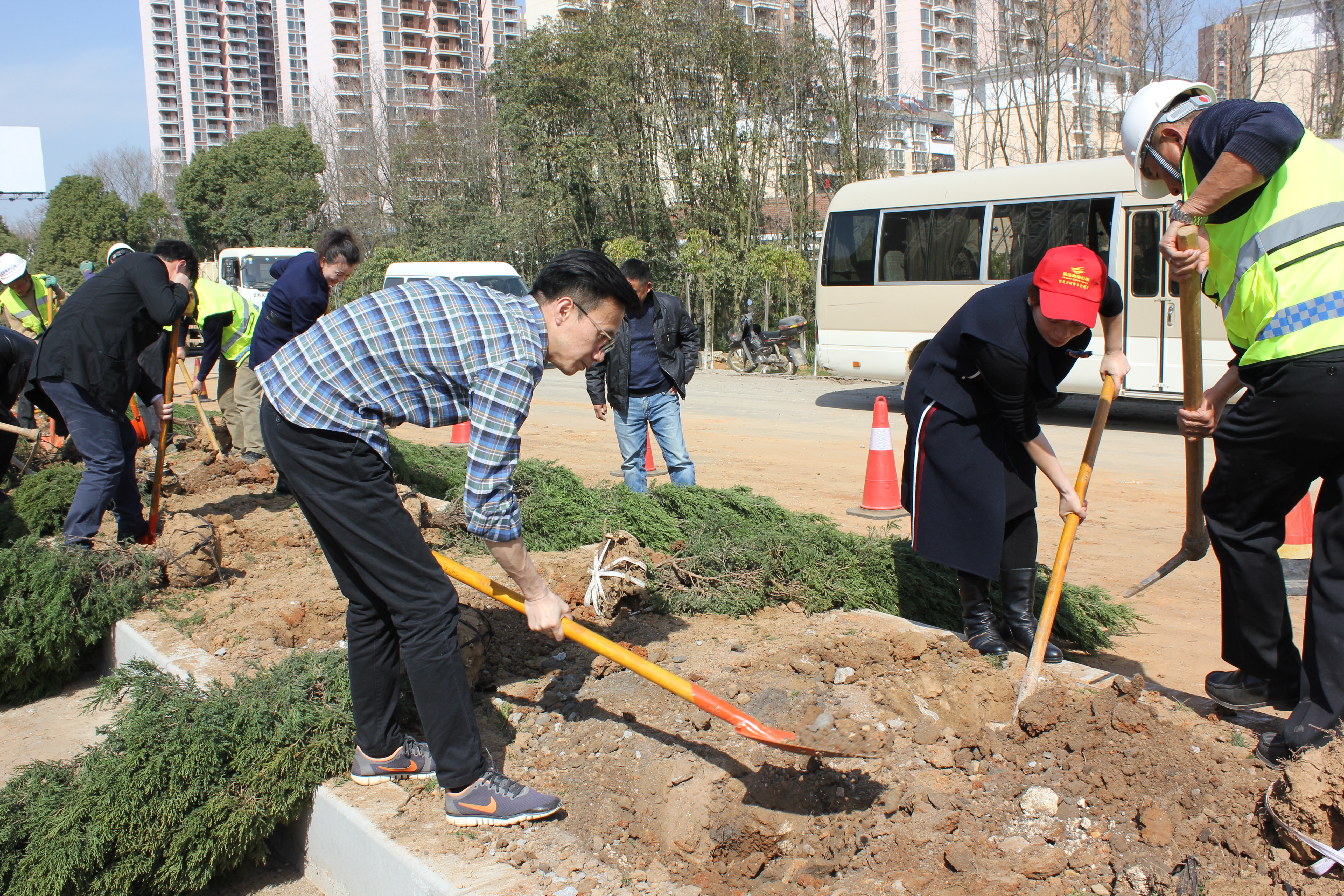 植樹添綠 (1).jpg