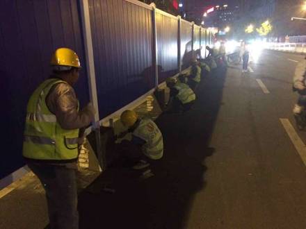 香港路改擴建工程打圍施工（陳波攝）.jpg